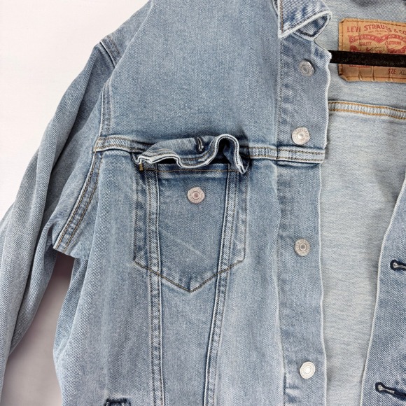 Levi's Mens Light Wash Denim Trucker Jacket Button Front Blue XL 72334 - Picture 8 of 9